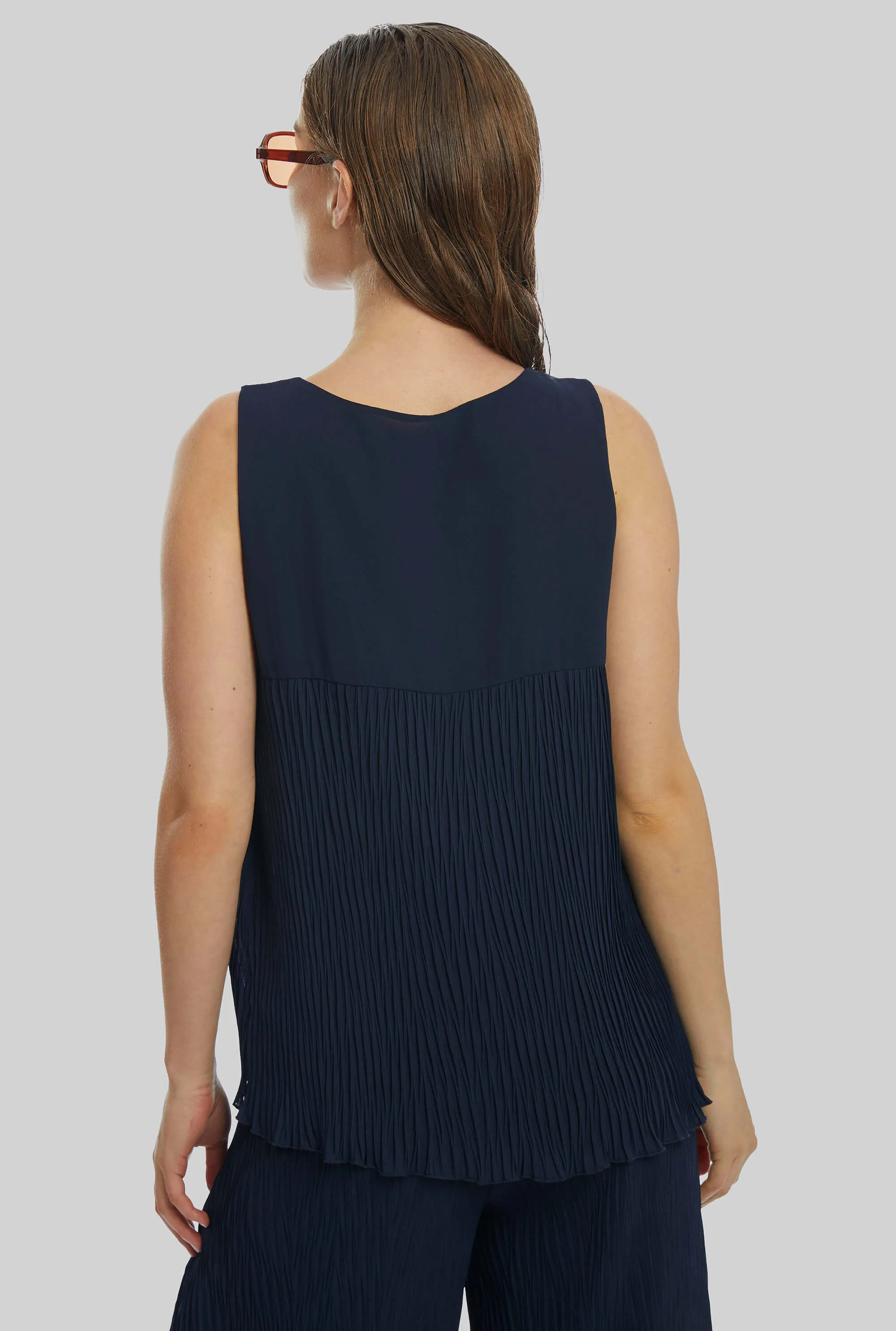 Pleated Vest Navy